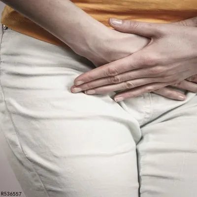 女性小腹下坠疼痛怎么回事