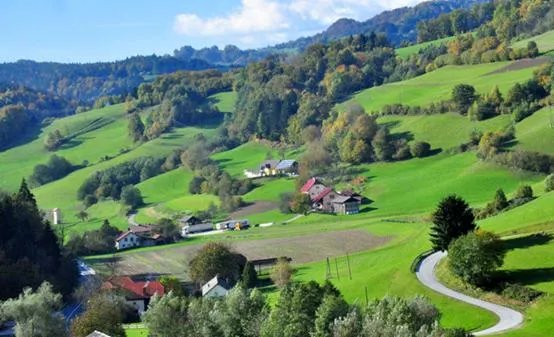 斯洛文尼亚首都卢布尔雅纳怎么样，好玩吗？