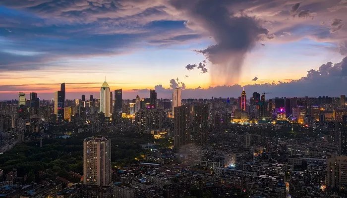 台风风力最大的部位是哪个地方