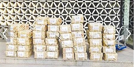 挟货要5倍运费 不给钱货就不走