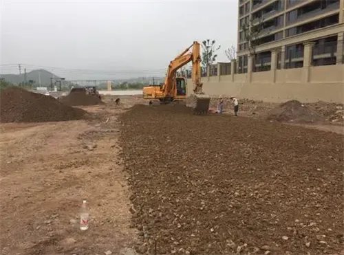 天然级配砂石是什么