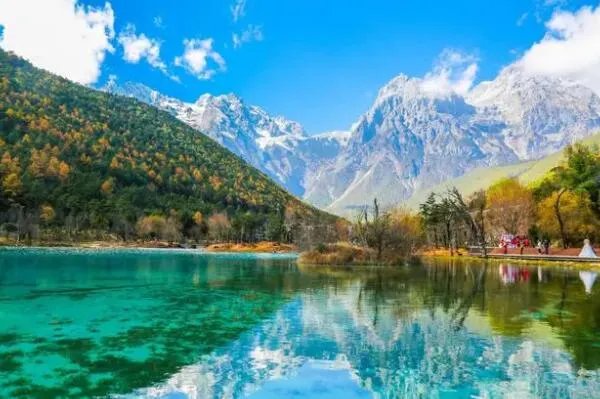 中国面积最大的十大省份，世界屋脊排第二，第一是100多个北京