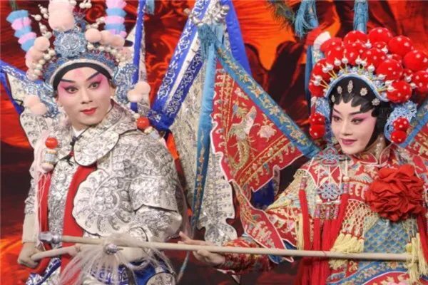 广东十大粤曲排行榜：《梁祝》上榜，第九是《紫钗记》