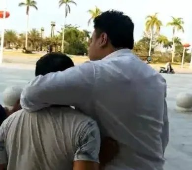 检票员“打死”送站老人被判两年，这样的审判结果是否合理？