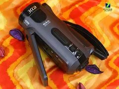 时尚与专业结合 松下HSC1U高清摄像机评测