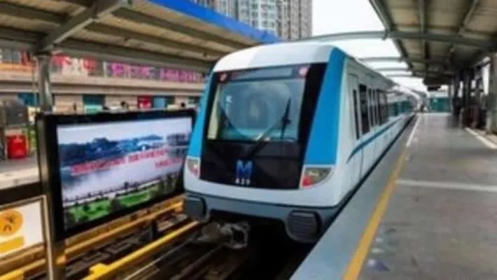 女子地铁点燃纸杯具体详情：女子地铁点燃纸杯结果是什么