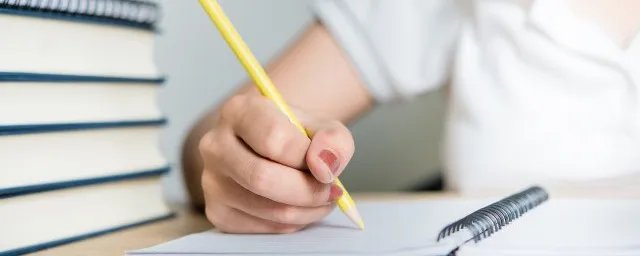 孤帆远影碧空尽这句诗的下一句是什么