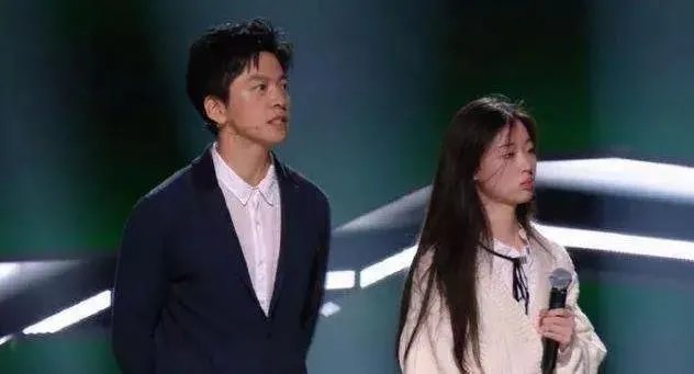 百沐娱乐公司旗下艺人，百沐娱乐和李健的关系是什么？