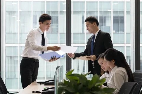 全职是什么意思