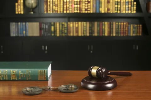 社会主义法治的基本原则解析