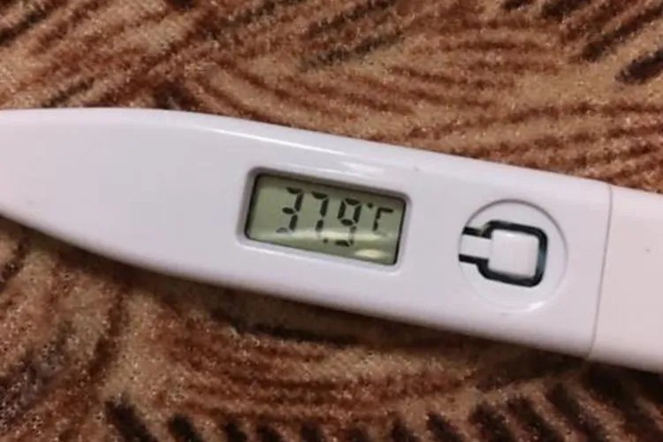 低烧真实体温计图片