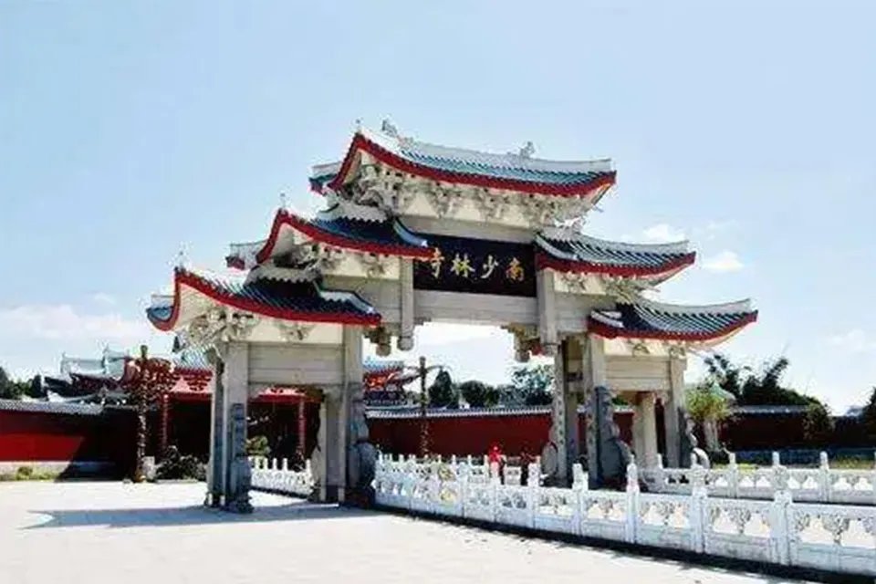 南少林与北少林的区别 中国有几个少林寺