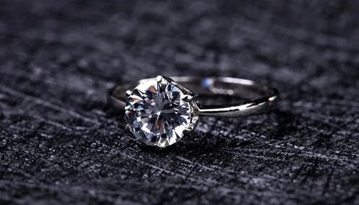 尾戒是什么意思