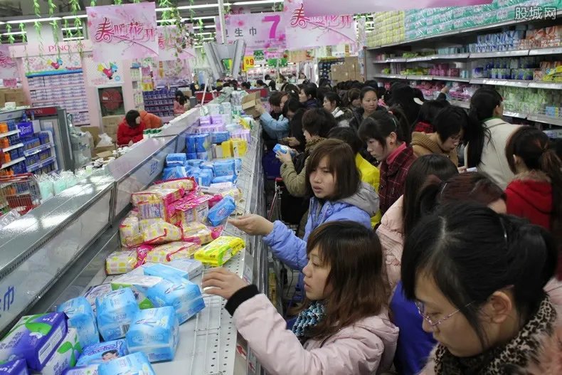 七度空间卫生巾安全吗 发现针头致歉是怎么回事？