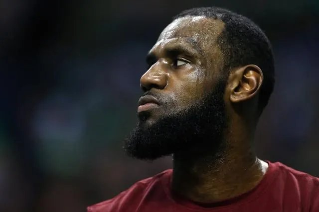 你收藏有哪些詹姆斯图片？