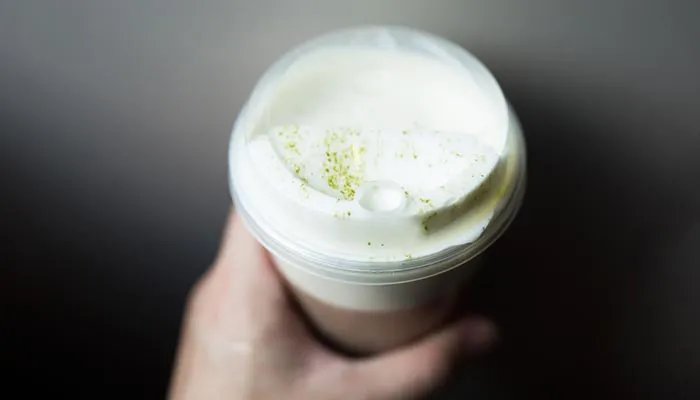 发朋友圈晒喝奶茶的短句