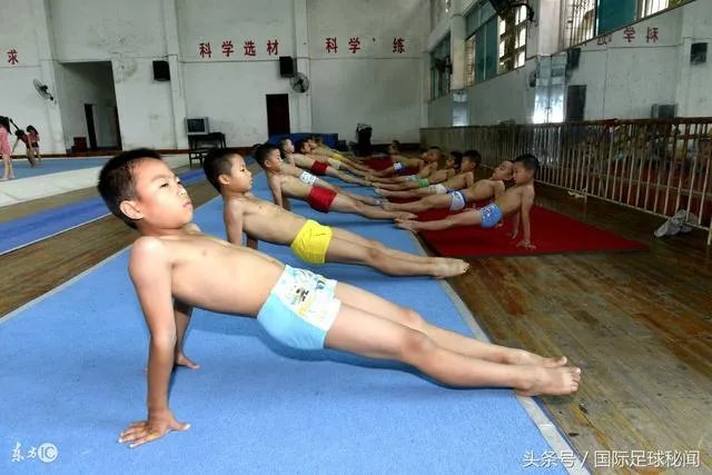 “世界体操冠军摇篮中的孩子：学了四年，我不想练了”，我们一定要把孩子培养成体操冠军吗？