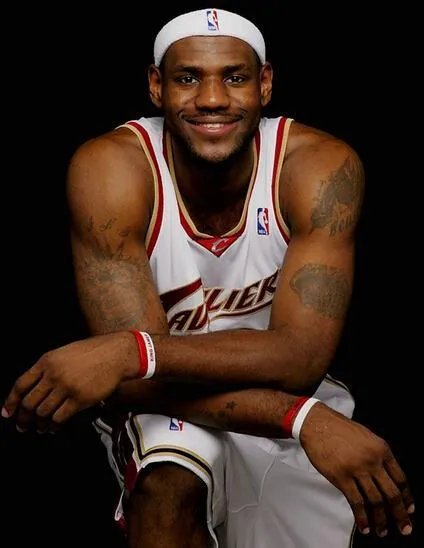 你收藏有哪些詹姆斯图片？