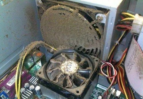 电脑显示屏不亮但是主机已开机