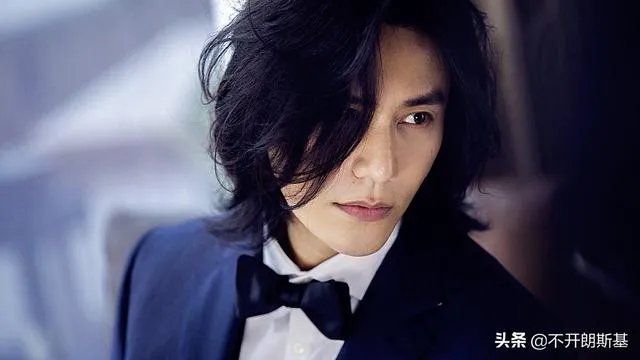 谁堪称中国大陆最帅的男明星？