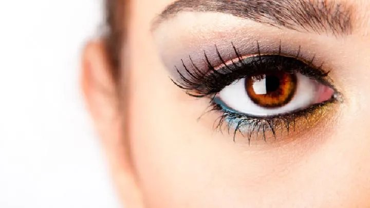 飞蚊症能治好吗