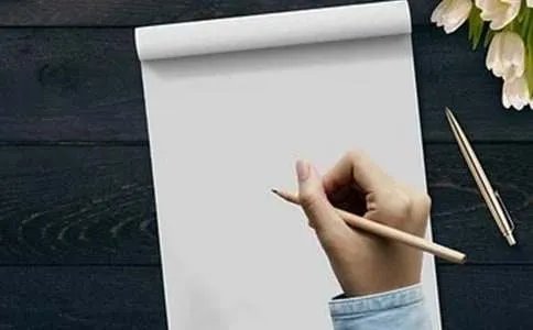 难忘的一件事作文