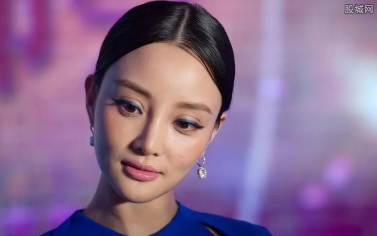 李小璐甜馨做美容被赞美 李小璐对整容的看法是这样的