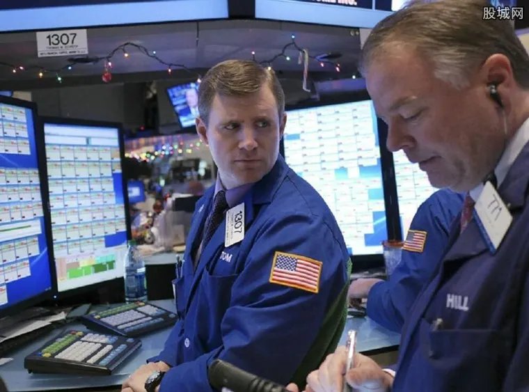 白宫怎么回应道指暴跌问题的?