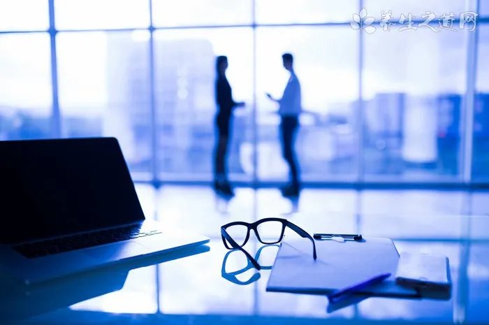 眼贴和面膜能一起用吗 眼贴和面膜的顺序