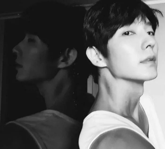 李准基最新消息 现在的照片像18岁小鲜肉