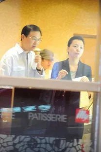 密春雷的个人资料简介 有几段婚史前妻是谁