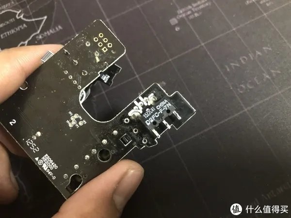 雷蛇曼巴眼镜蛇4G版拆解及更换微动教程