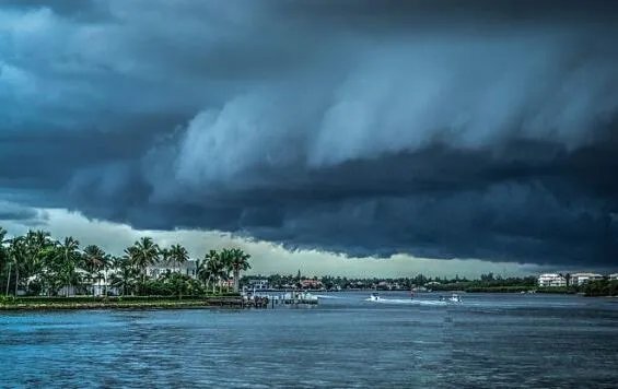 台风黄色预警信号几级台风  多少级的台风发布黄色预警