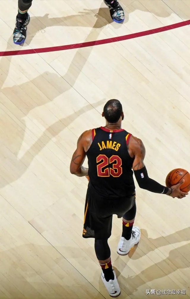 你收藏有哪些詹姆斯图片？