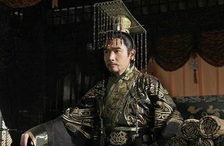 赢柱继位3天之后为什么就暴毙身亡？真相是什么