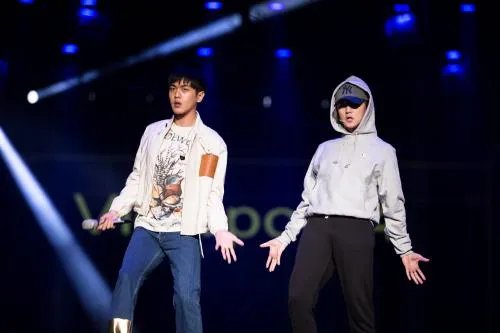 跨年晚会芒果台收视第一，口碑却崩了，有哪些细节表明芒果台在走下坡路？