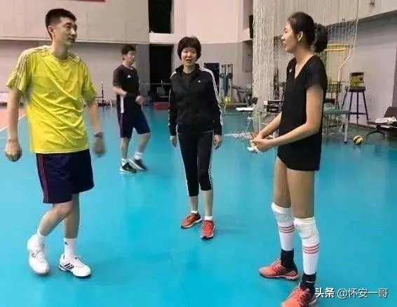 中国女排朱婷如今这么成功,离不开郎平当年的发掘和调教吗?为什么?
