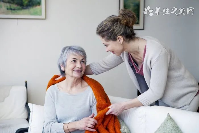 一般人不知道的男人和女人亲嘴技巧 越亲越想越要爱