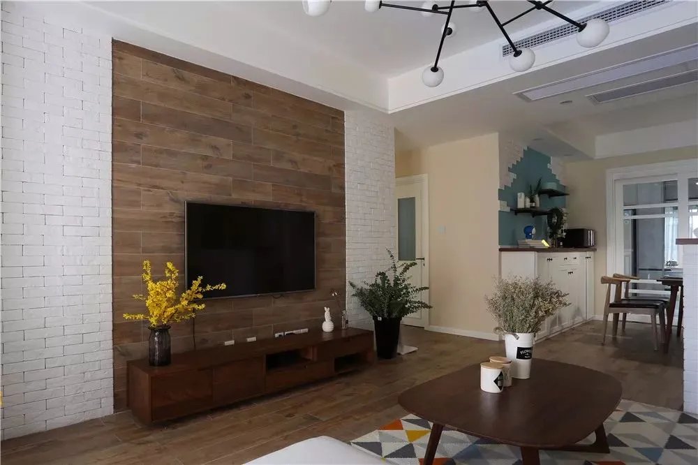 看完这20款电视背景墙，终于明白为何原木风这么火了！！