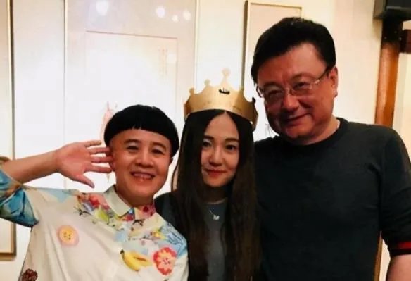 王宁和刘纯燕是怎么认识的,王宁和刘纯燕多大年纪