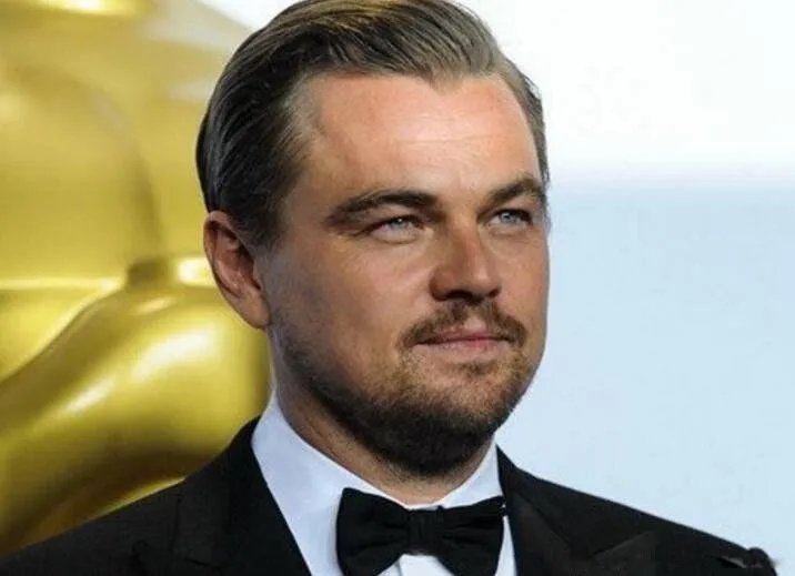 小李子玩水枪是怎么回事 为什么叫莱昂纳多叫小李子