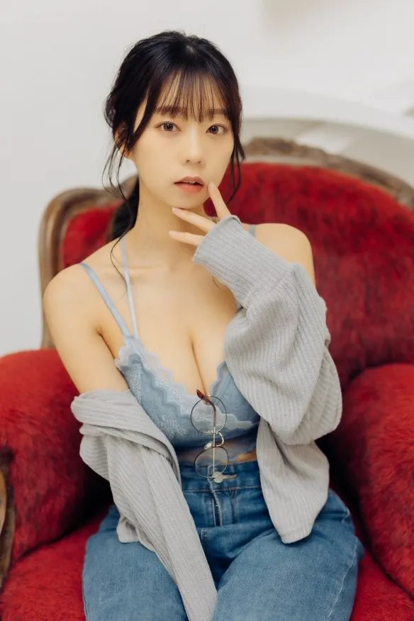 十年如一日的美！日本猫系正妹“青山光”美照赏