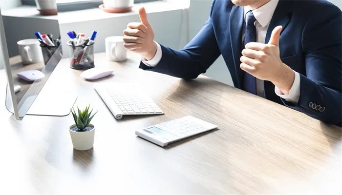 写字台高度尺寸标准是多少 写字台尺寸标准是多少