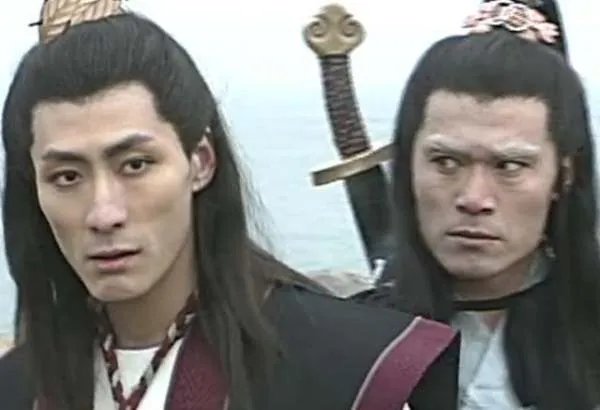 《白眉大侠》演员表全部是？