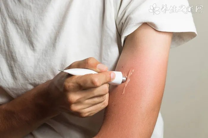 马皮和牛皮靴子哪个亮度好 马皮和牛皮的区别