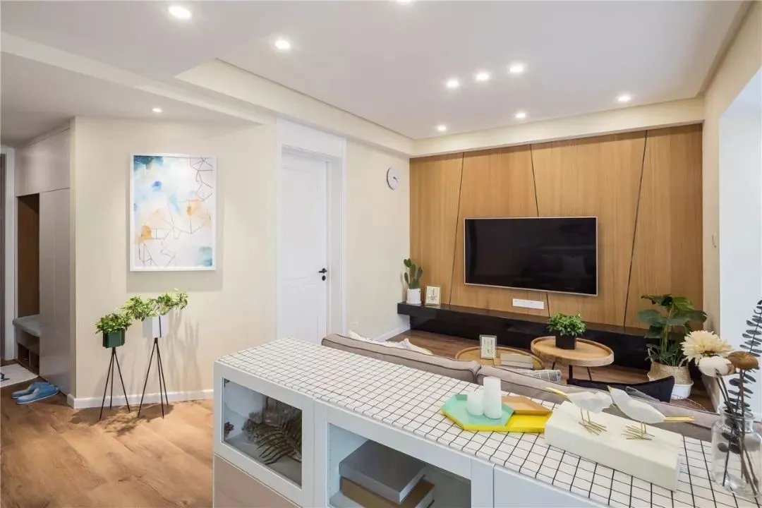 看完这20款电视背景墙，终于明白为何原木风这么火了！！