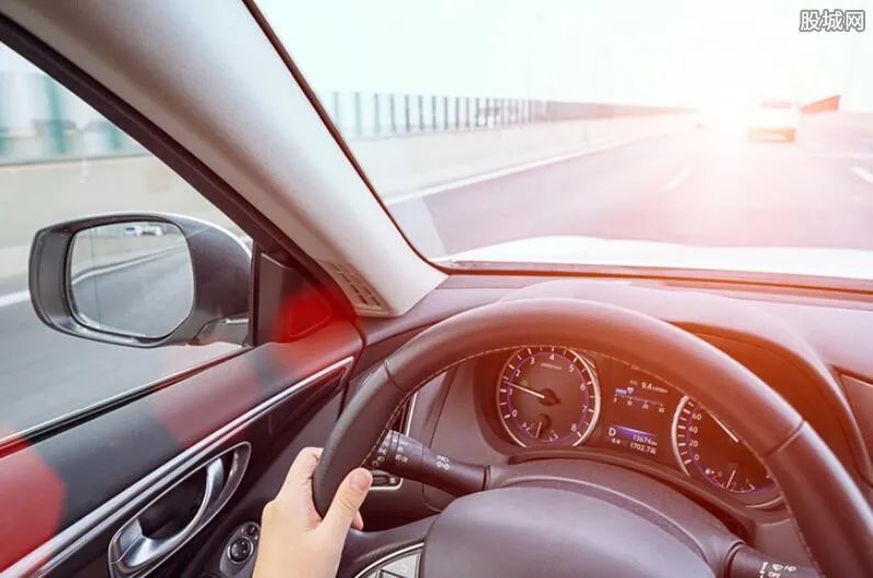 2013年最新交通法规全文 具体扣分细节全面解读