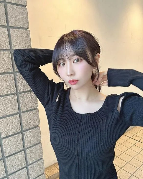 超“胸”大姐姐来袭！岛国熟女系美女しらほしなつみ