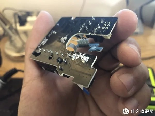 雷蛇曼巴眼镜蛇4G版拆解及更换微动教程