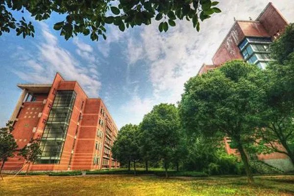 庄巧涵门事件图片 尺度之大同学看了惊掉下巴